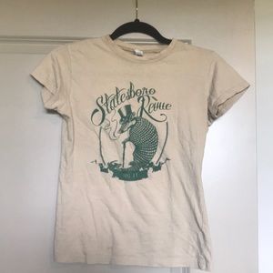 🔴Statesboro Revue tee🔴